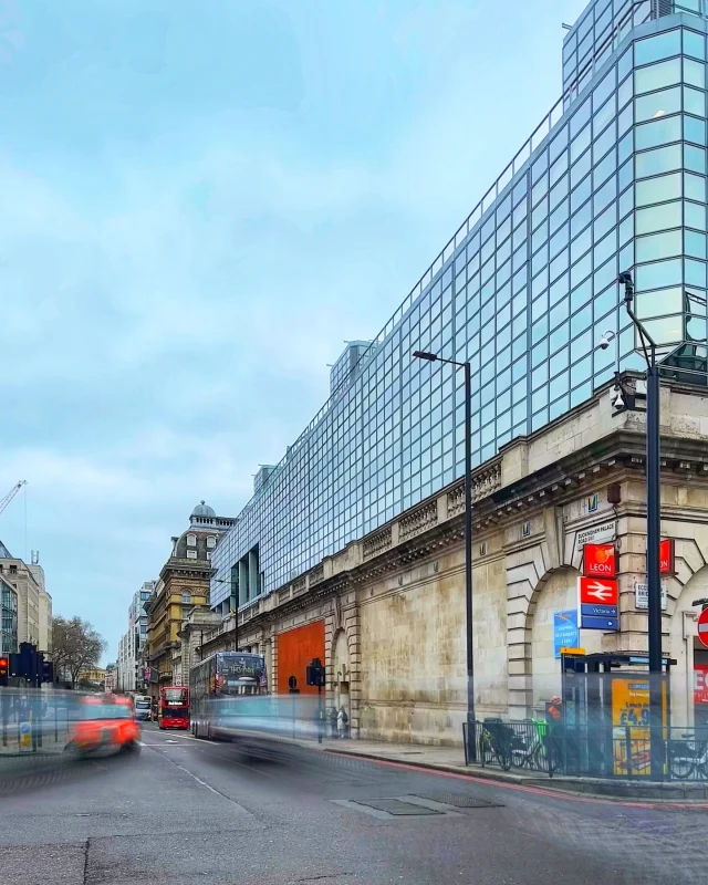 🇬🇧🩷
.
.
.
.
.
.
.
.

#towerbridge #london #uk #londoncity #londonlife #england #visitlondon #travel #londonbridge #unitedkingdom #londoneye #city #photography #bigben #londonist #towerbridgelondon #travelphotography #londres #riverthames #londonphotography #toweroflondon #thisislondon #londoncityworld #theshard #londoner #thames #architecture #photo #photooftheday #cityoflondon